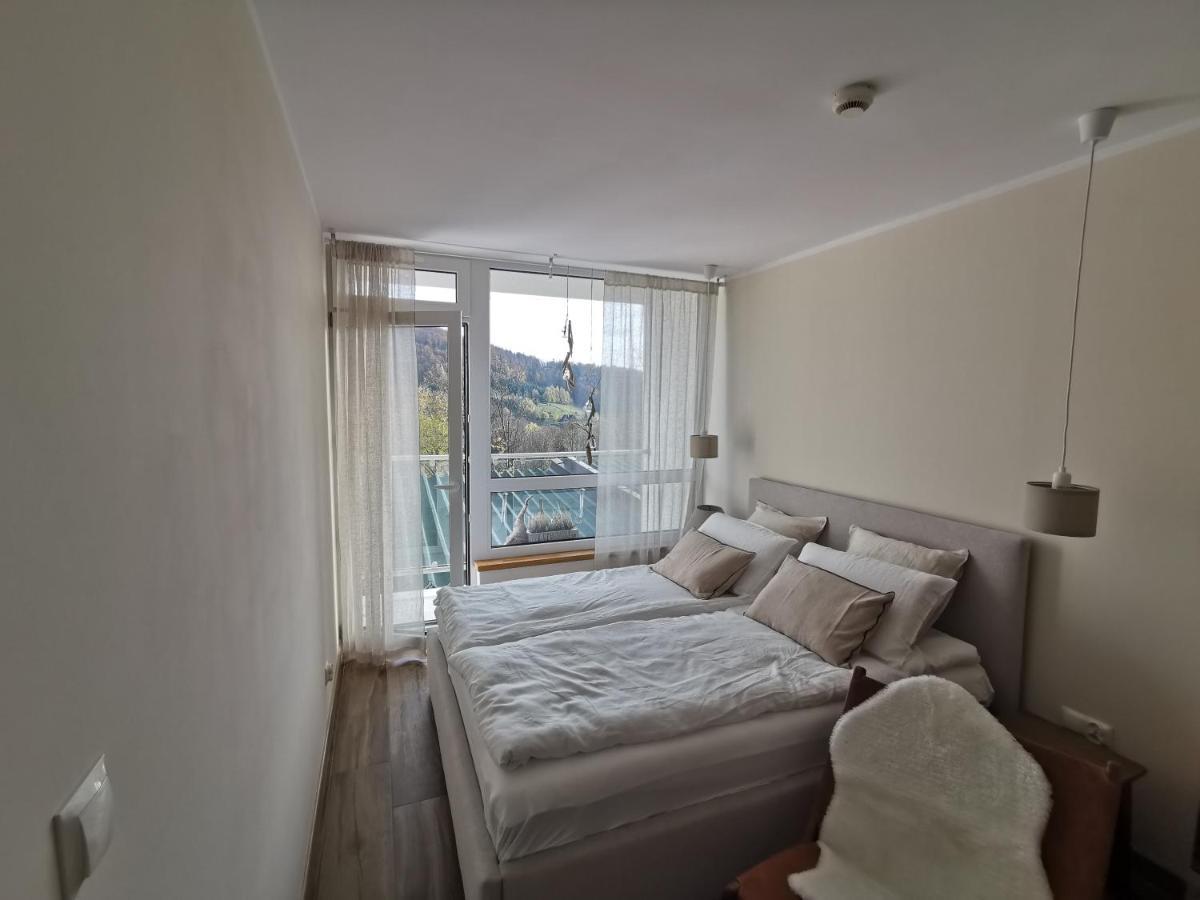 Hearth Hill View Apartment Устронь Экстерьер фото