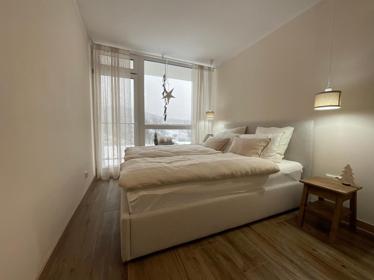 Hearth Hill View Apartment Устронь Экстерьер фото